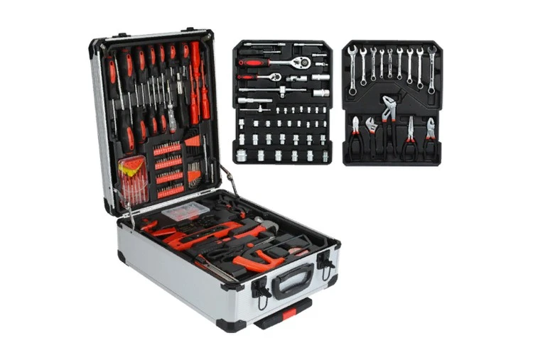 Набор инструментов 187пр НИКОЛЬ 124459 в чемодане